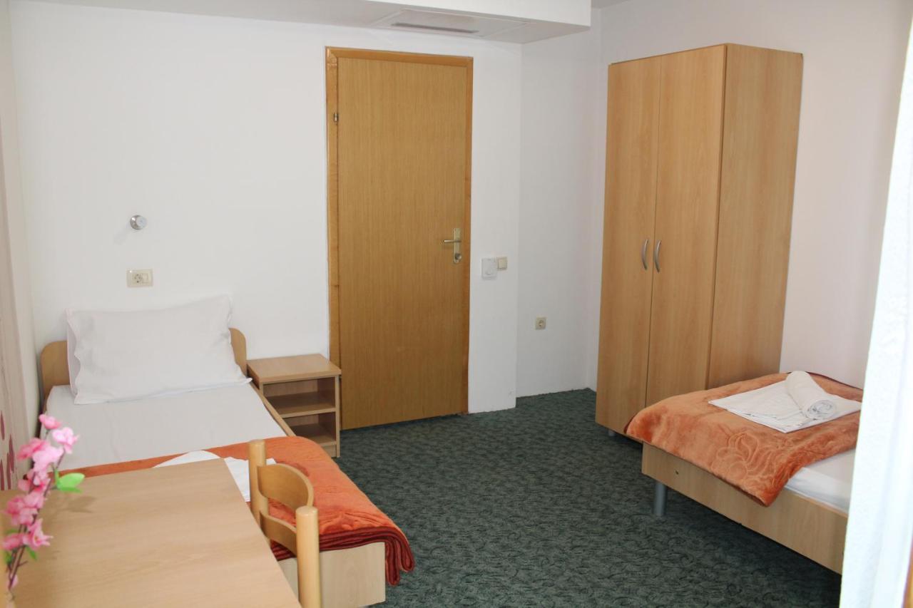 Međugorje Pansion Nikica Kozina Bed & Breakfast エクステリア 写真